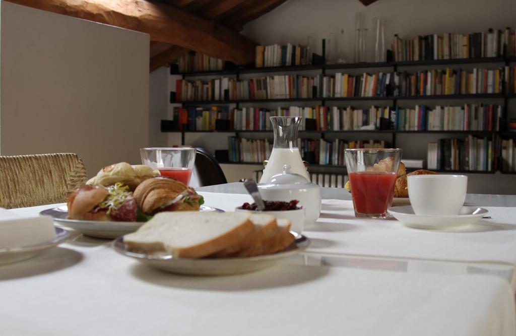 Stella21 Bedandbreakfast Modena Eksteriør billede